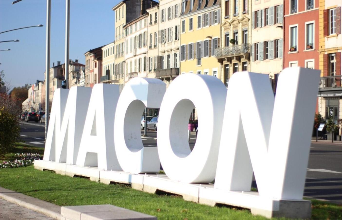 The Spot T2 Comfort In Mcon Mâcon Екстериор снимка